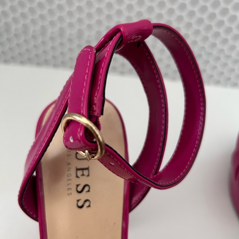 Guess Hot Pink Platform Women’s Block Heel Ankle Strap & Gold G Top Size 7 1/2M - Picture 11 of 11